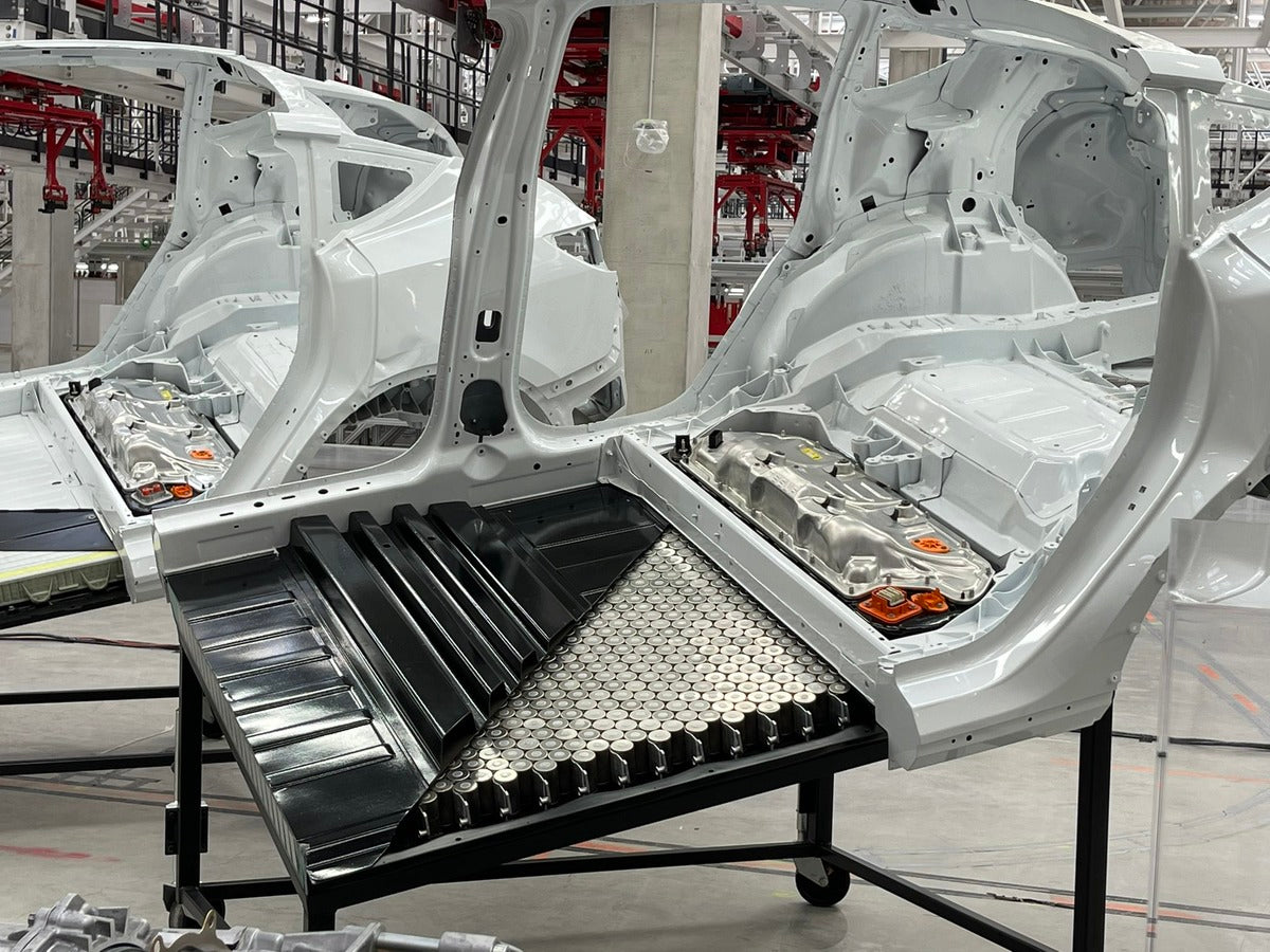 Tesla Model Y mit Strukturbatterie: Neue Einsichten