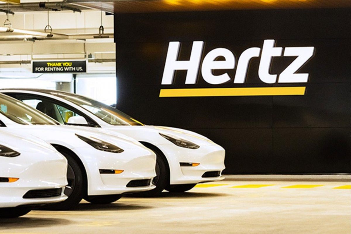 Tesla Model 3s from Large Hertz Order Start to Arrive, with Rollout to