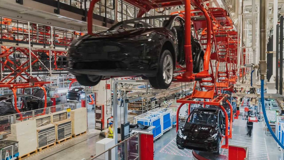 Tesla Giga Shanghai Phase 1 Battery Line Resumes Work for Model 3 Highland:  Report