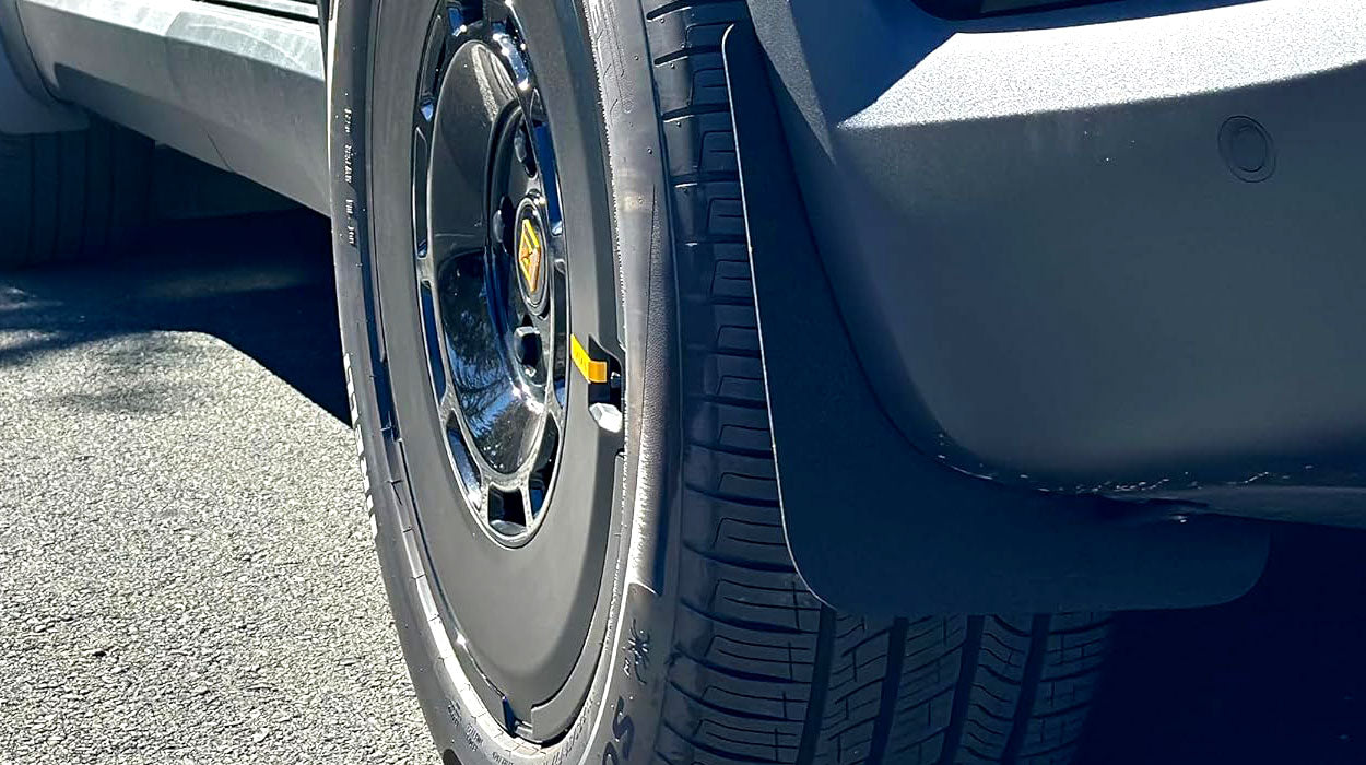 Rivian R1T R1S Mud Flaps - Rear